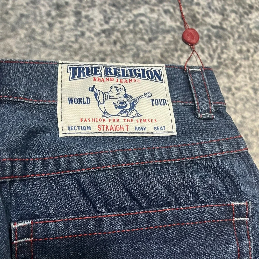 True Religion Straight Jeans Mens 38x34 Blue Red Stitched Logo‎ Flap Pockets Y2K
